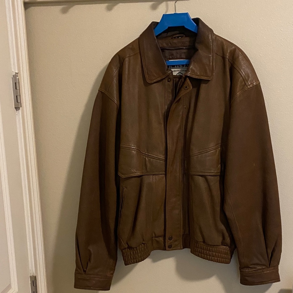 Wilda Classic Brown Leather Bomber Jacket